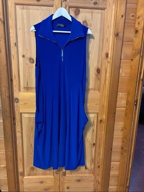 Sympli (Made in Canada)🇨🇦 Sleeveless Zip Dress in Cobalt Blue